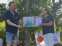 Foto bij artikel WAUW! 🎉 Ruim € 16.000,- opgehaald voor de CliniClowns tijdens een stralend SpringFestival! 🔴✨